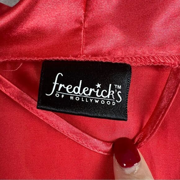 Fredricks of Hollywood Sexy Coral Satin Lace Trimmed Robe with Pockets & Belt - Picture 12 of 12